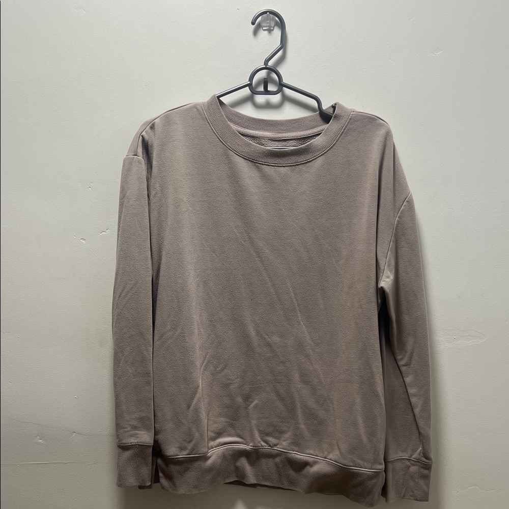 Danskin Women’s Taupe Sweater Size S